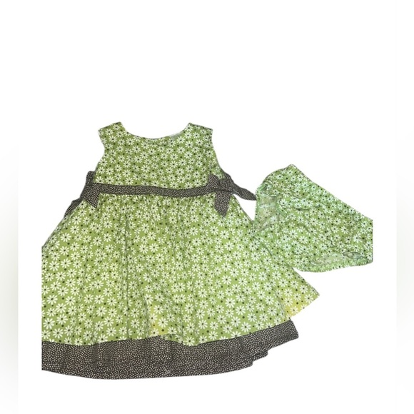 (Carter's) Girls 3 Month Floral Dress With Bloomers - Picture 1 of 2